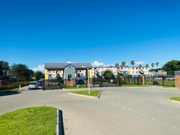 2 Bedroom Property in Madadeni, Newcastle